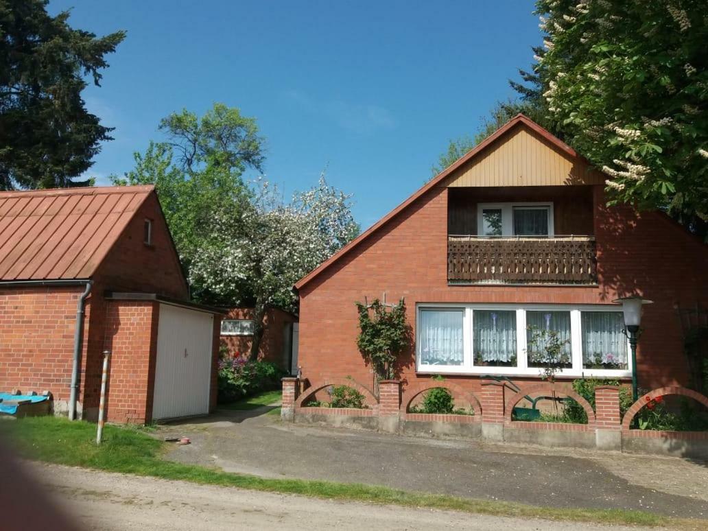 Am Bach Villa Ahrensbok Екстериор снимка